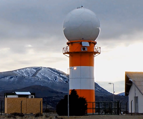 El RMA es el primer radar meteorológico fabricado en Argentina que utiliza tecnología doppler de doble polarización en la banda C. “Estos radares cuentan con tecnología de última generación”, destaca la meteoróloga Paola Salio. Y añade, “INVAP está desarrollando en Argentina tecnología acorde con los mejores estándares mundiales”.
