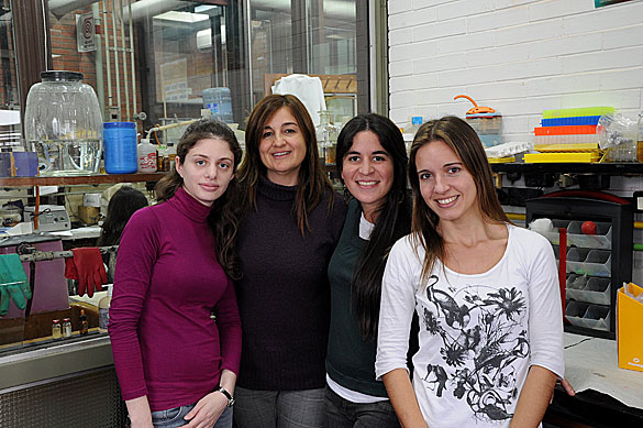 Cecilia Varone y su grupo. Foto Juan Pablo Vittori