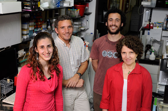 Susana Rossi y su grupo. Foto: Diana Martinez Llaser