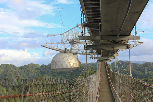 Durante medio siglo, el radiotelescopio de Arecibo fue el detector de ondas de radiofrecuencia más grande del mundo.
